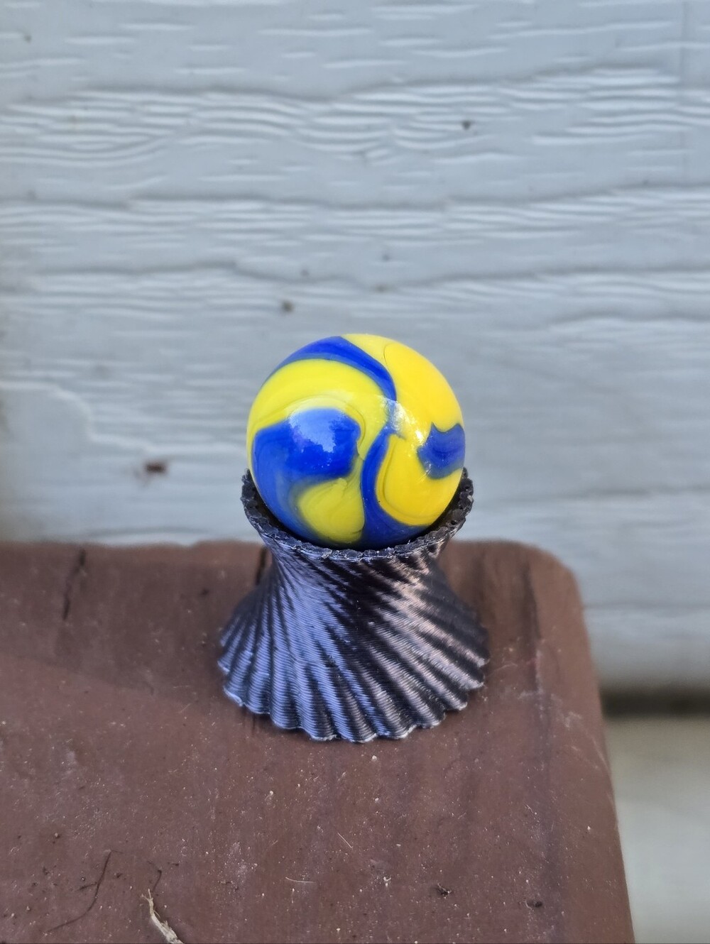 Yellow & Blue Cadmium Glow Marble